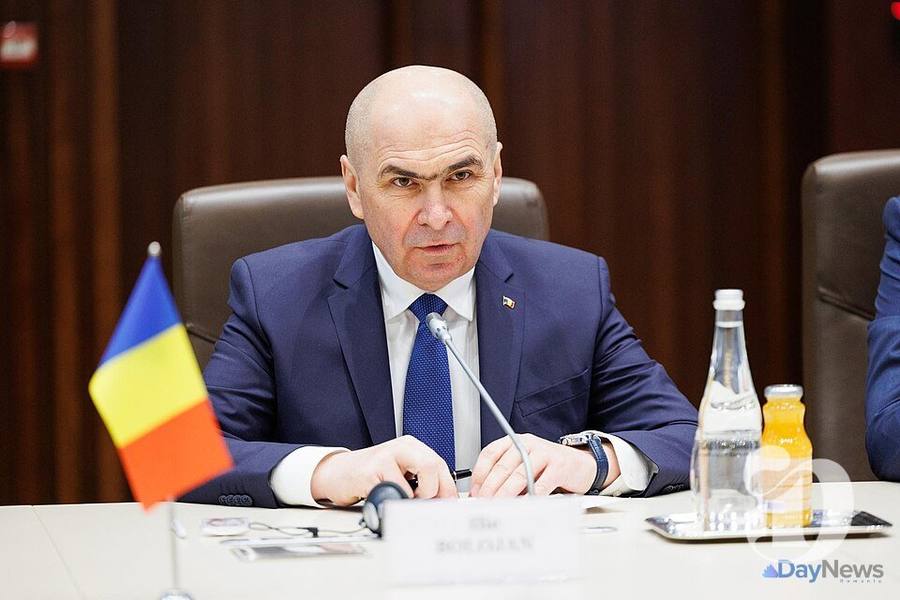 Nicușor Dan si criza politică din România