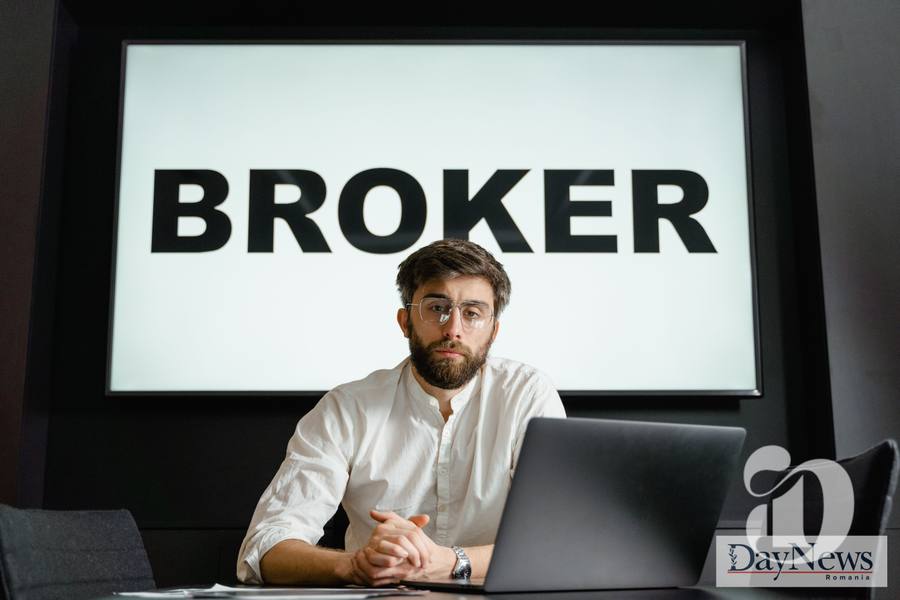 Cum alegi cel mai bun broker la bursă în 2026? Comparație