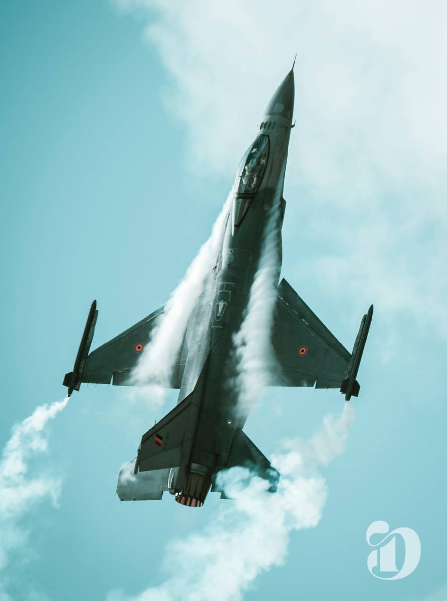 Dronă doborâtă de un F-16 românesc în spațiul aerian național.