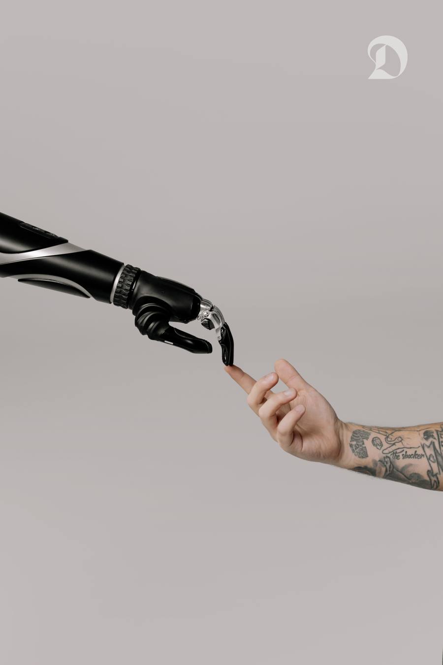 BRAT ROBOTIC SI BRAT UMAN