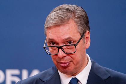 Vučić demisionează și vizează funcția de premier. Parlamentarele din 25 octombrie decid următorul pas
