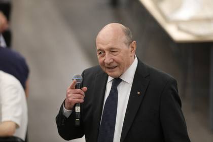 Băsescu estimează un Guvern în maximum 10 zile. Propune premier independent și miniștri susținuți de partide