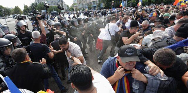 Protest violent al oierilor în București: Ciocniri cu jandarmii