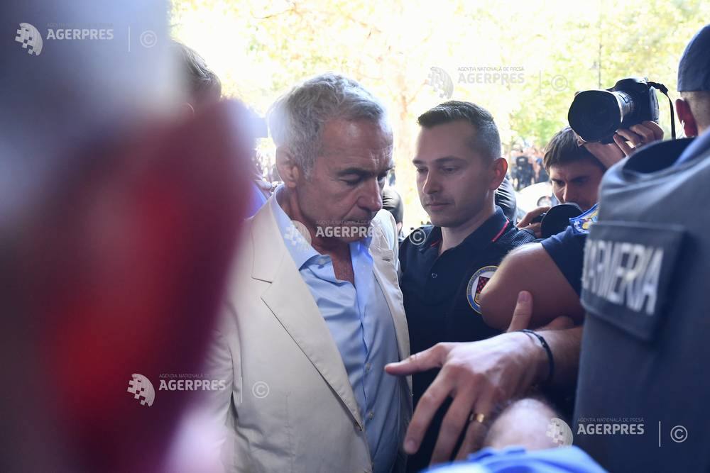 Călin Georgescu, reținut pentru 24 de ore, potrivit unor surse judiciare. Ce investighează DIICOT în dosarul de înșelăciune